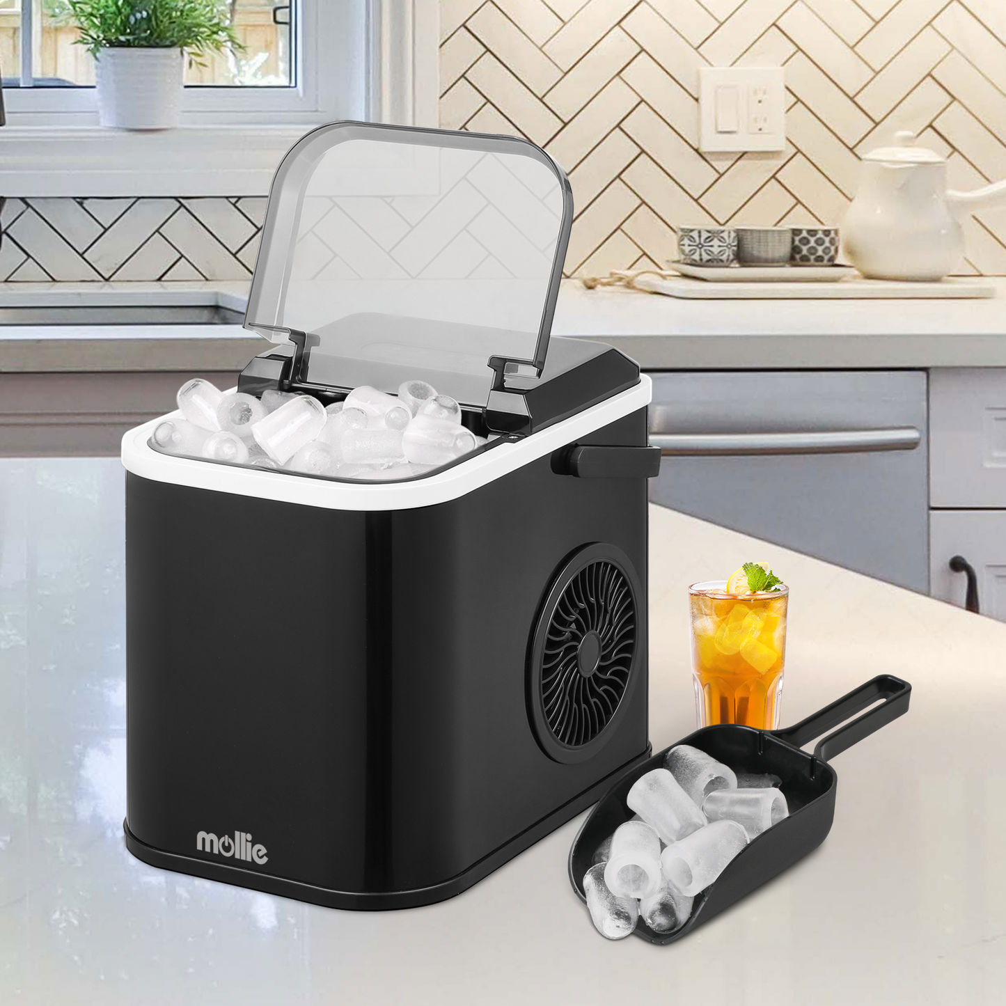 Ice Maker Machine - 1.1L Storage Tank - Bullet Shape - 22lbs/ 24hrs - with Scoop