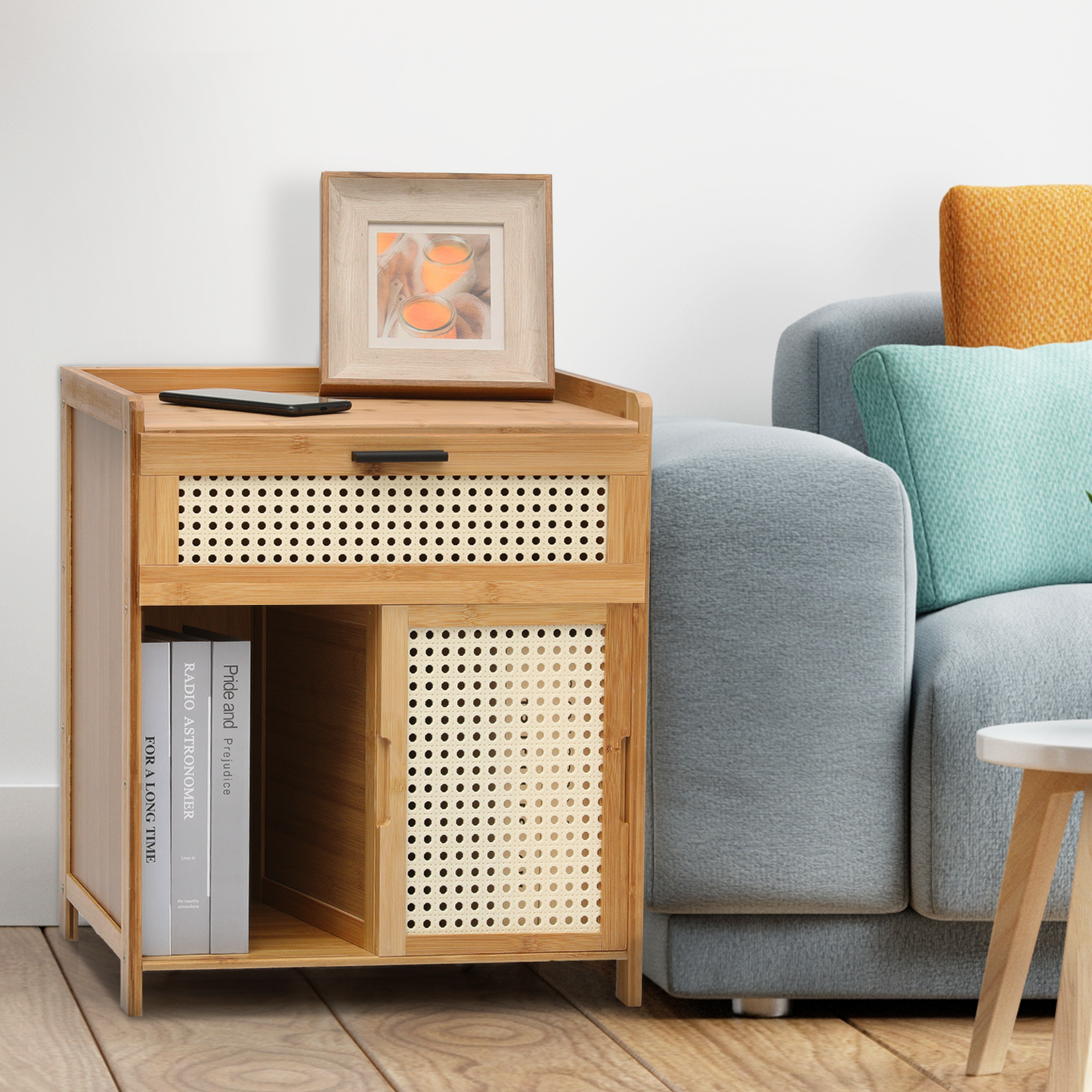 17" Bedside Table / Nightstand - 1 drawer 1 door - Natural