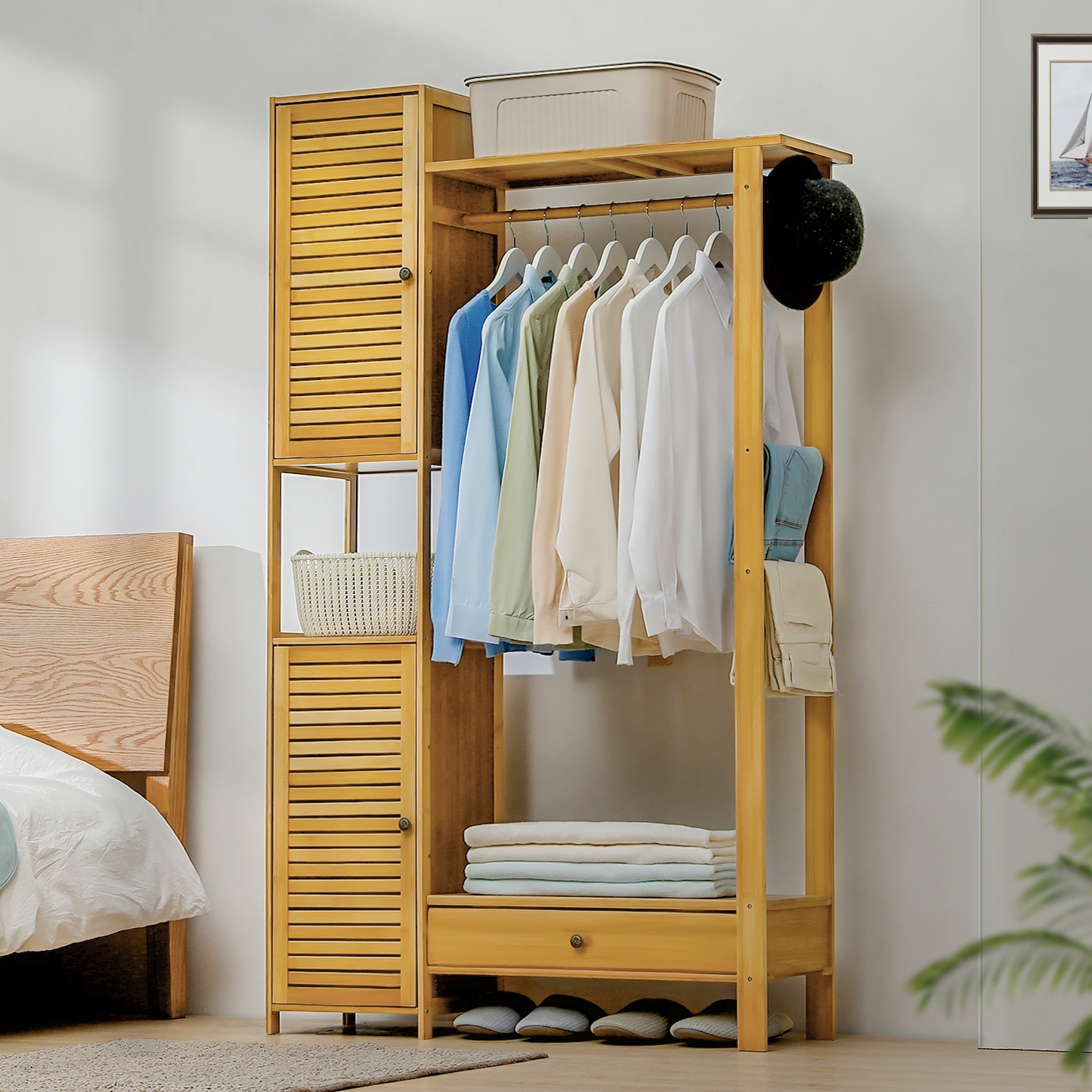 Multifunctional Garment Cabinet