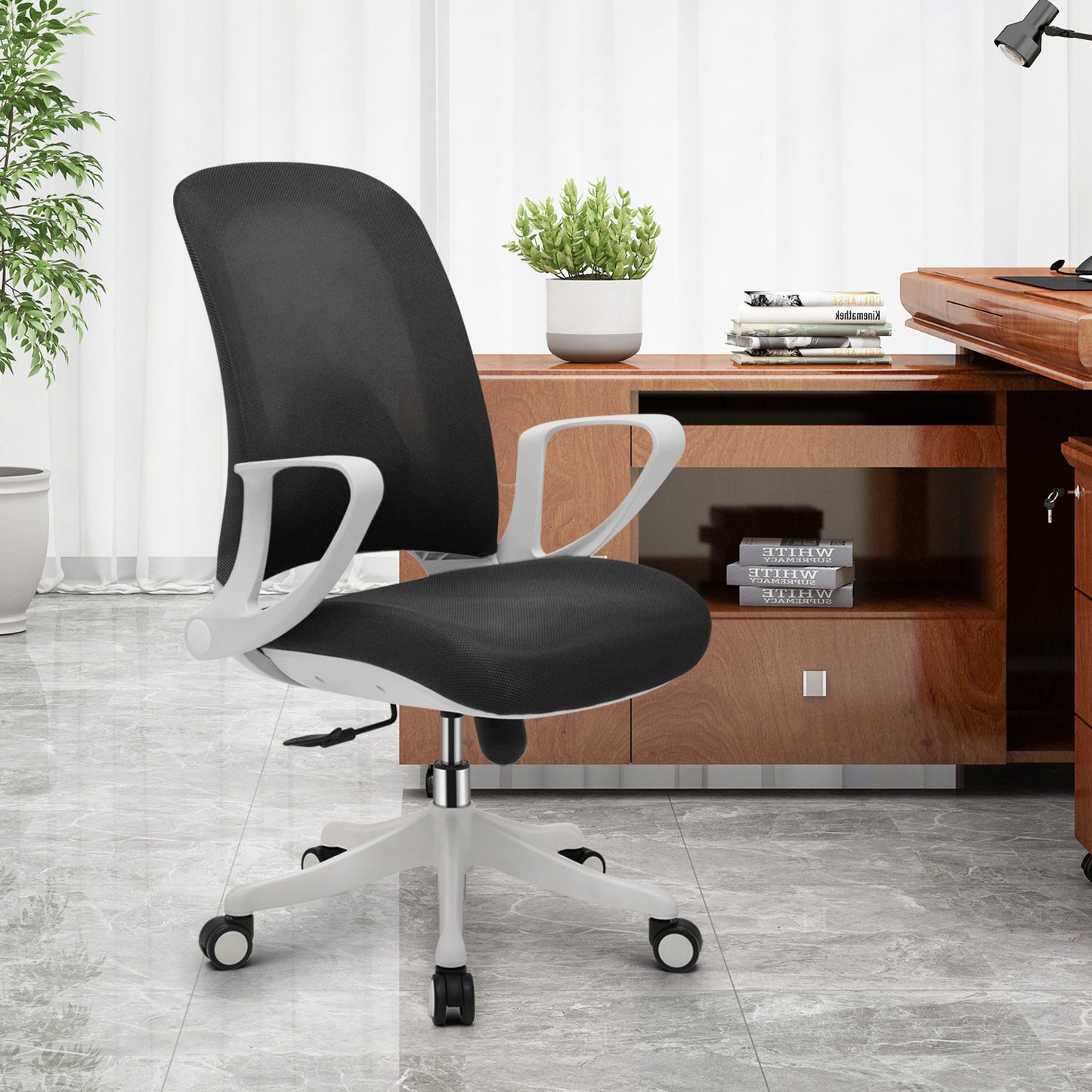 Office Chair w/D-Shaped Armrest