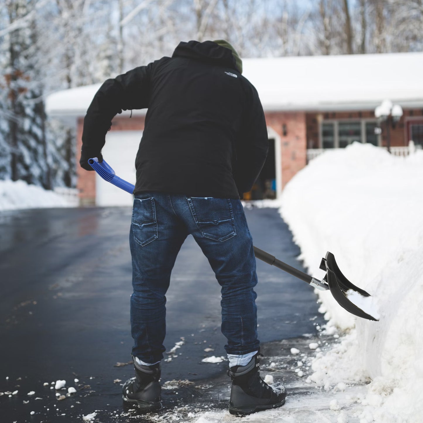 Snow Shovel - 4.2 FT Height - Black