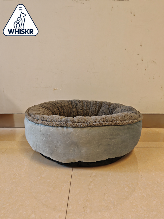 WHISKR 23.5 Inch Round Short Plush Pet Bed for Cats & Dogs, Fluffy Soft Warm Calming Bed Sleeping Pet Nest, Dark Gray